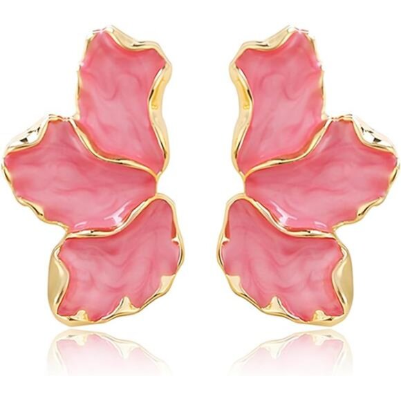 Maple Leaf Earrings - Picture 1 of 7